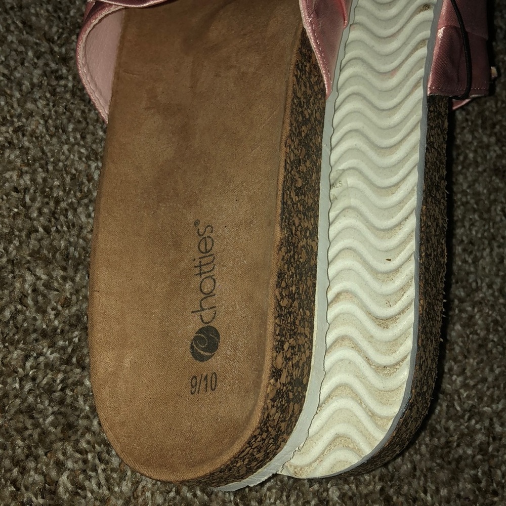 New Sandals - Picture 5 of 7